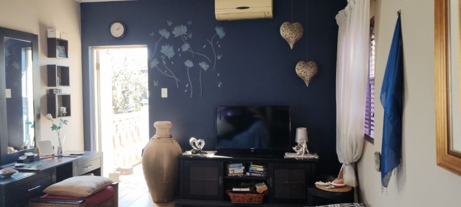 4 Bedroom Property for Sale in Melodie North West